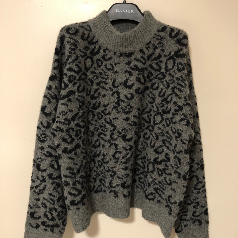 John & Jenn Black leopard sweather
